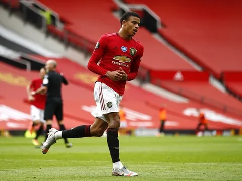 Ian Wright: 'Cậu ta là một trong những cầu thủ dứt điểm giỏi nhất...'