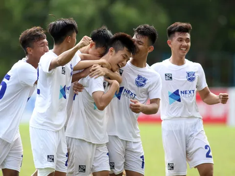 Lọt qua khe cửa hẹp, U17 HAGL cùng U17 Viettel vào bán kết