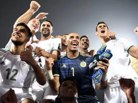 Hủy diệt Guinea, Mahrez và đồng đội phá vỡ lời nguyền 'đáng sợ'