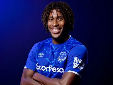 Huyền thoại Arsenal: "100%, Pháo thủ đã mắc sai lầm"