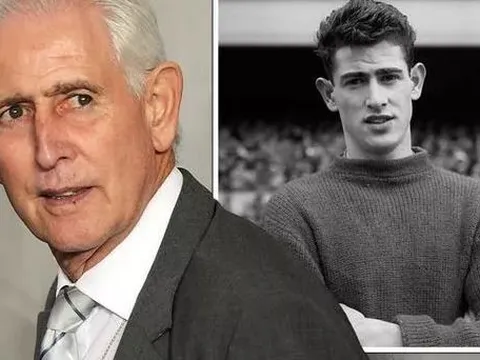 Huyền thoại Chelsea qua đời