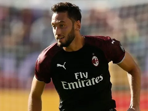 Huyền thoại Juventus tiến cử “trequartista mới” cho AC Milan