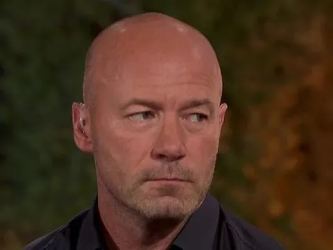 Huyền thoại Shearer chỉ ra vấn đề của Liverpool trước Arsenal