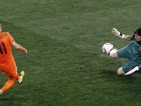 Iker Casillas: 'Đó chính là pha cứu thua tuyệt vời nhất sự nghiệp của tôi'