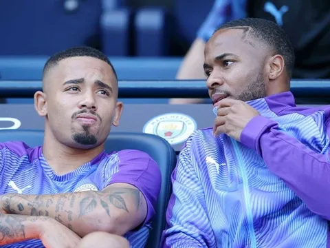 Mang kiếp dự bị, sao Man City thừa nhận sự thật cay đắng về Aguero