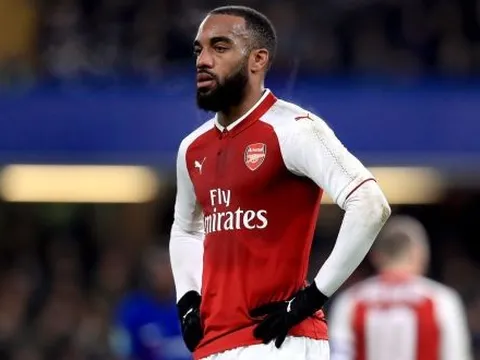 Trụ cột Arsenal trấn an tinh thần cổ động viên