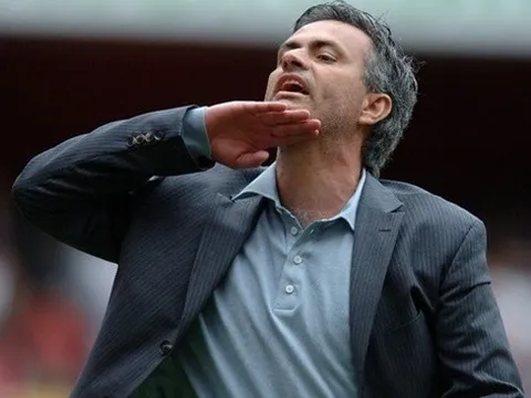 Mourinho: "Tôi sẽ cho tên lười biếng khó chịu ấy ra đi miễn phí"