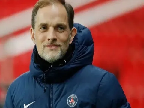 Bị hỏi một câu liên quan đến PSG, Tuchel phản ứng quá bất ngờ