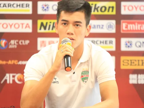 Quyết tâm khóa chặt Văn Quyết, Tiến Linh khẳng định sẽ "xé lưới" Hà Nội FC