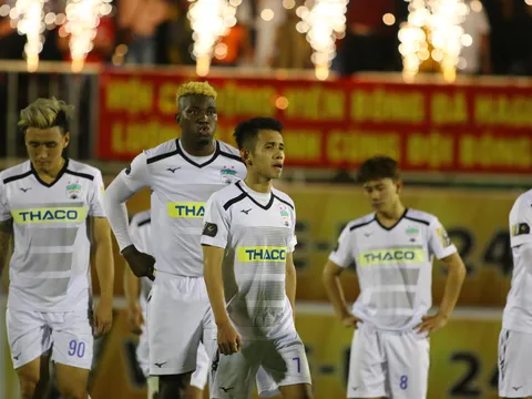 Vòng 17 V-League 2019: Hà Nội tìm lại bản sắc, HAGL đối mặt với "án tử"