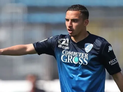 Arsenal từ chối cơ hội mang về "người cũ"