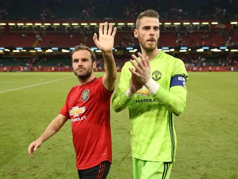 'Sẽ dễ dàng hơn khi tôi rời Man Utd nhưng...'