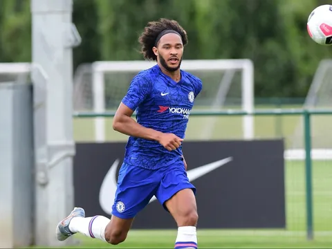 Ngôi sao của học viện Chelsea tiếp tục được cho đi học việc