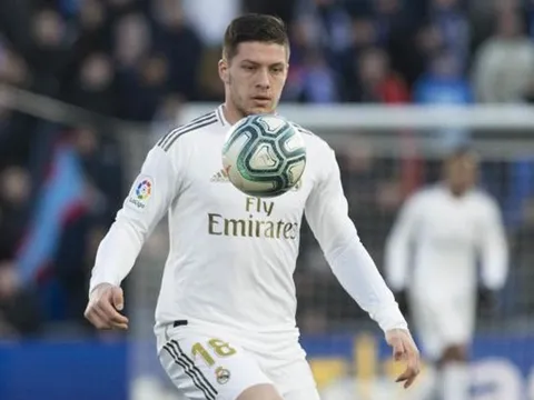 "Đó là điều khiến Jovic sa sút tại Real"