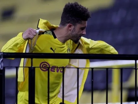 Jadon Sancho gửi tin nhắn chia tay tới đồng đội ở Dortmund