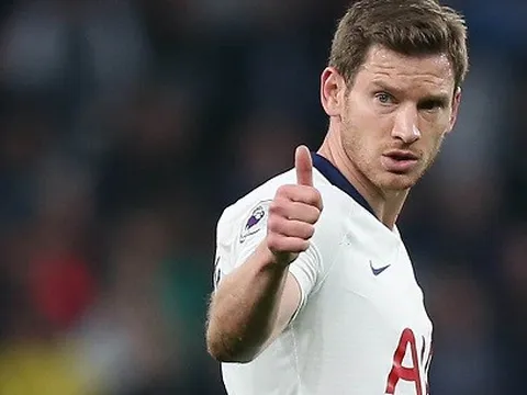 Đàm phán hợp đồng với ''công thần'', Spurs ra giới hạn 12 tháng