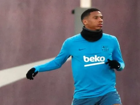 Nhận 3 lời đề nghị hấp dẫn cho sao thất sủng, Barca vẫn chưa dám cất lời