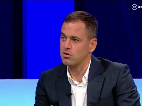 Joe Cole: "Cậu ấy đủ sức đe dọa vị trí của Alexander-Arnold ở tuyển"
