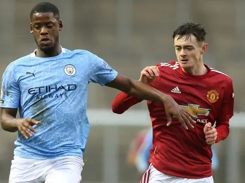 Joe Hugill, "sát thủ" khiến Solskjaer bỏ qua Amad Diallo là ai?