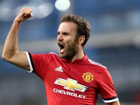 Juan Mata: "Anh ấy là cầu thủ xuất sắc nhất Premier League"