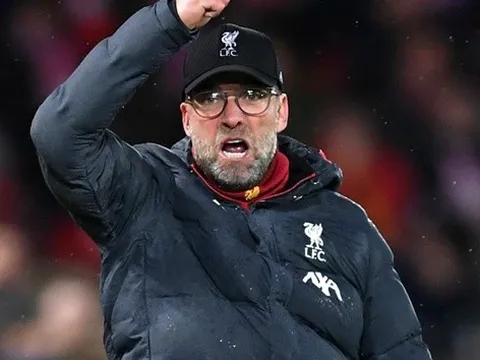 Huyền thoại MU ủng hộ Liverpool vô địch Premier League