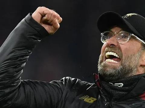 Vô địch EPL, Klopp cùng các học trò có hành động đặc biệt