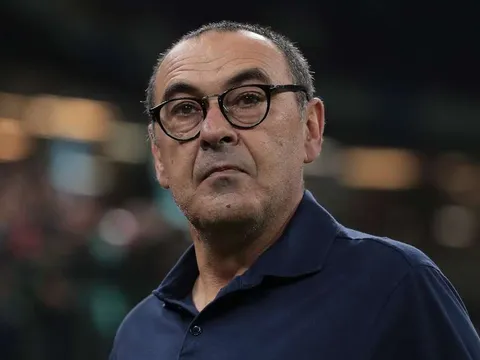 Juventus "căng mình" bảo vệ Sarri 24/24 khỏi Covid-19
