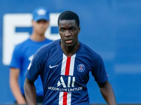 Juventus 'dòm ngó' sao trẻ của PSG