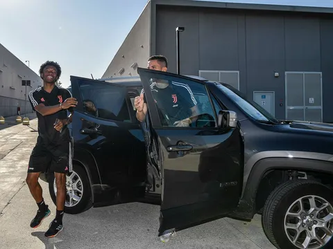 Juventus đón 2 "khẩu thần công" trở lại kiểm tra y tế