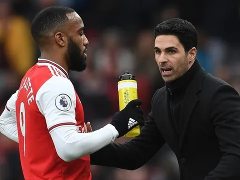 Juventus đưa Lacazette vào tầm ngắm, Mikel Arteta nói gì?