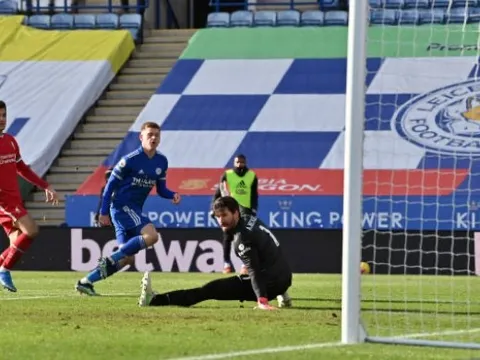 Kabak hóa tội đồ, Liverpool thảm bại ngay tại "hang cáo"