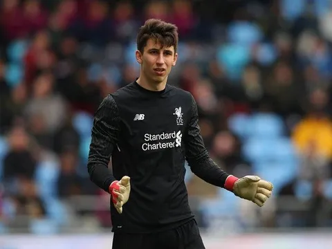 Vừa cam kết tương lai, tuyển thủ U21 tạm xa Liverpool đi 'tu nghiệp'