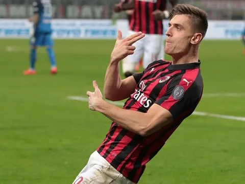 “Kẻ thách thức Ronaldo” lí giải về màn ăn mừng đặc biệt của mình