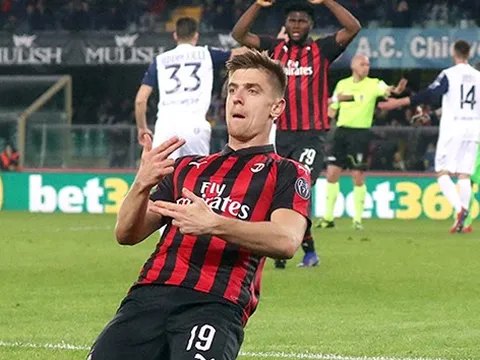 'Khẩu lục bạc' quyết định chọn số áo đen đủi ở AC Milan
