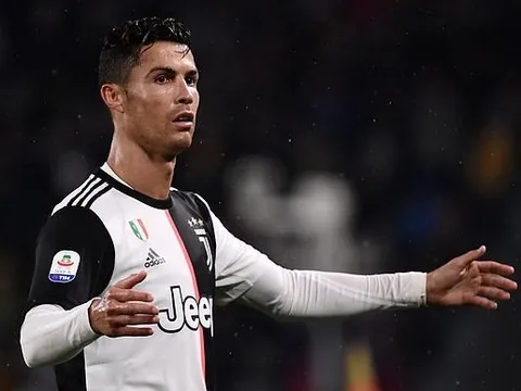 Khen Cristiano Ronaldo nhưng Gabriel Jesus lại chọn 2 cái tên khác hay nhất