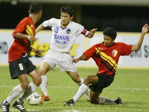 "Khi còn thi đấu ở V-League, Kiatisak chỉ ngại đối đầu với 3 CLB"