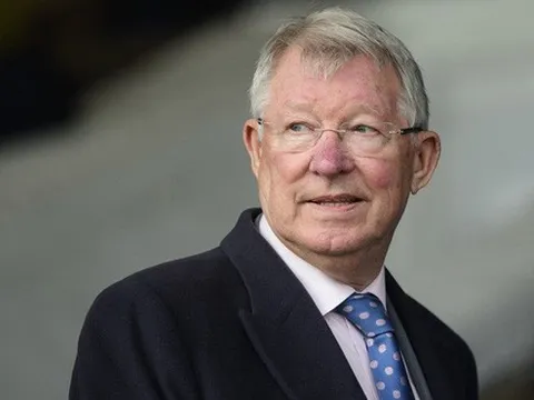 "Khi còn trẻ, tôi nổi đoá vì nghĩ rằng Sir Alex luôn muốn tấn công mình"