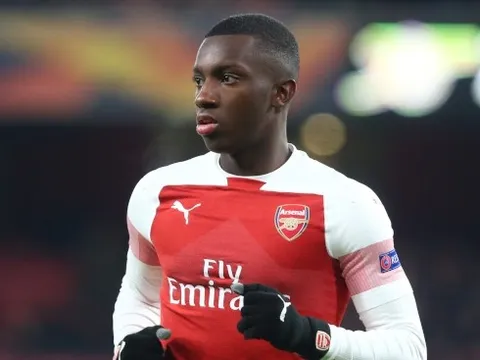 "Khi tôi bước ra sân, các CĐV Arsenal hát và thét vang tên tôi"