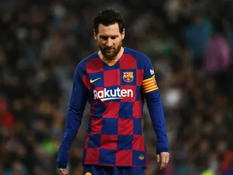 “Án trảm” tại Barca có thể dành cho bất kỳ ai tại Camp Nou?