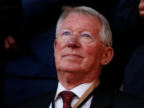 Không phải Sir Alex, Rooney chỉ ra HLV số 1 về chiến thuật