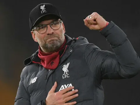 Klopp chấp nhận khoảnh khắc vô địch 'không hoàn hảo' của Liverpool