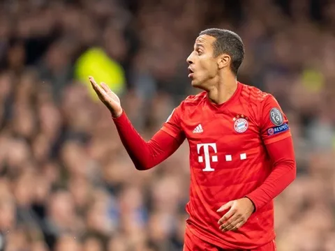 Klopp điểm mặt, Liverpool thâu tóm "tiền vệ hay nhất Bundesliga"