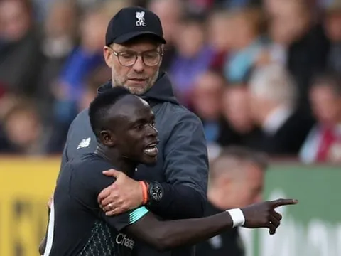 Klopp tiết lộ nội tình vụ Mane - Salah