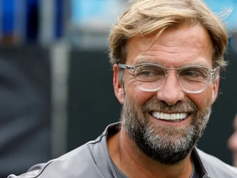 Klopp: "Tôi trả rất nhiều tiền cho Rodgers"