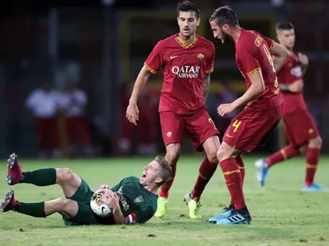 Kolarov lập siêu phẩm, AS Roma chia điểm Bilbao trong trận cầu bạo lực