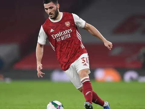 CHÍNH THỨC! Hành động chớp nhoáng, Arsenal chia tay cái tên đầu tiên