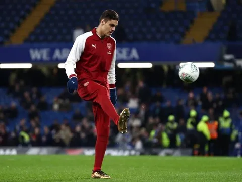 Bi kịch ập đến, 'nạn nhân của Luiz' hết đường rời Arsenal