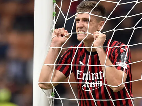 AC Milan có khởi đầu tệ nhất ở Serie A sau 81 năm