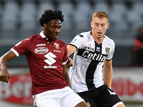 Serie A trở lại, “bom tấn” của Juventus bị HLV dằn mặt