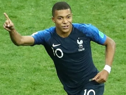 Sao 180 triệu euro cân nhắc khoác áo Liverpool